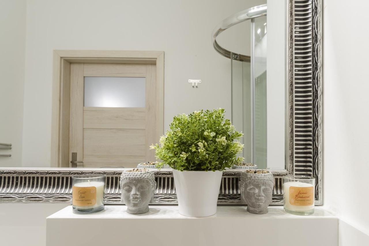 Apartament Lumina Near Arkadia Center